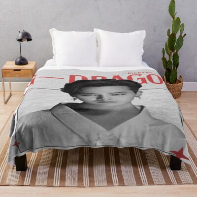 G Dragon Bigbang Kwon Ji Yong Collage Design Throw Blanket
